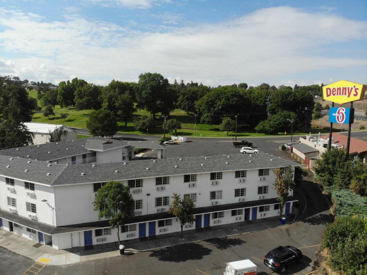 Motel 6 Pendleton, Or - West Exterior foto